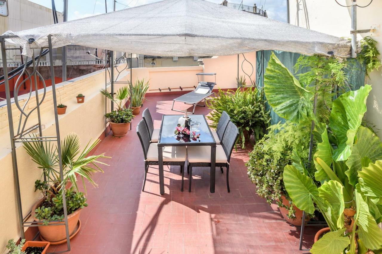 Private Roof Top Sant Antoni Barcelona Bagian luar foto