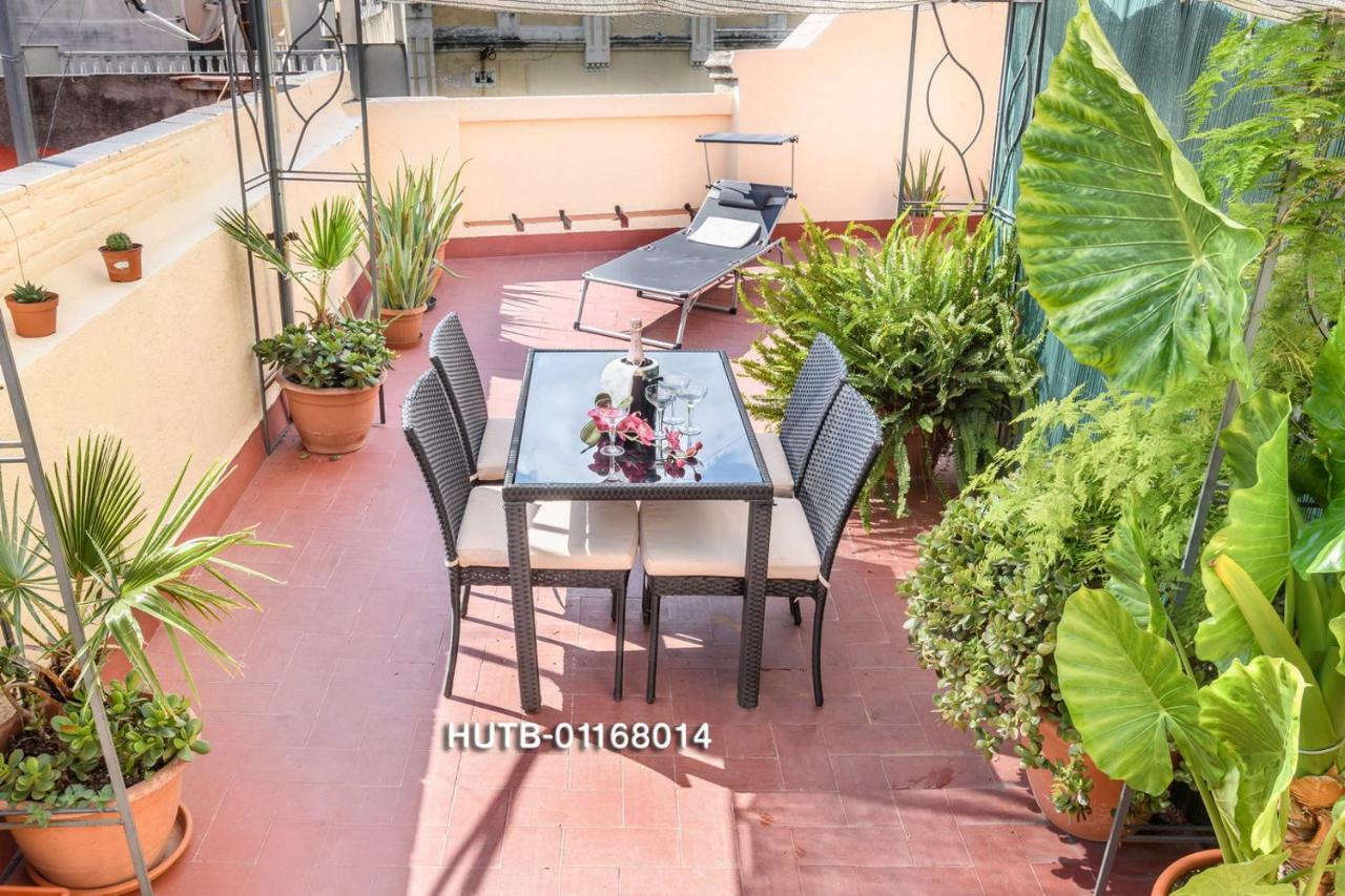 Private Roof Top Sant Antoni Barcelona Bagian luar foto